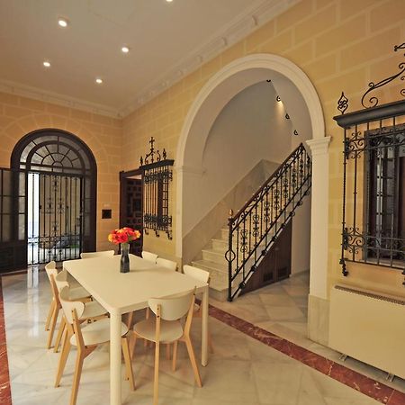 Palacio Centro Terraza 8 Dormitorios Χέρεζ Εξωτερικό φωτογραφία