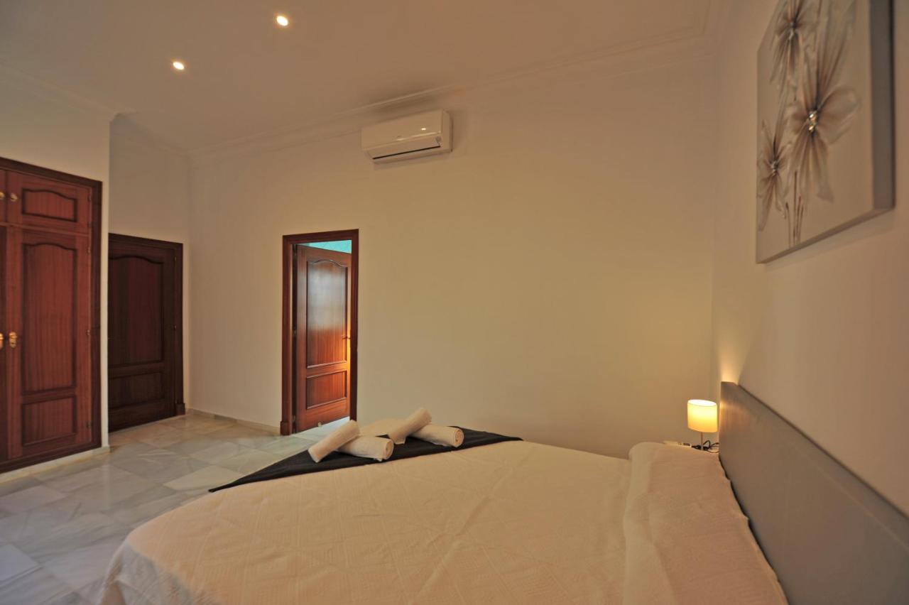 Palacio Centro Terraza 8 Dormitorios Χέρεζ Εξωτερικό φωτογραφία