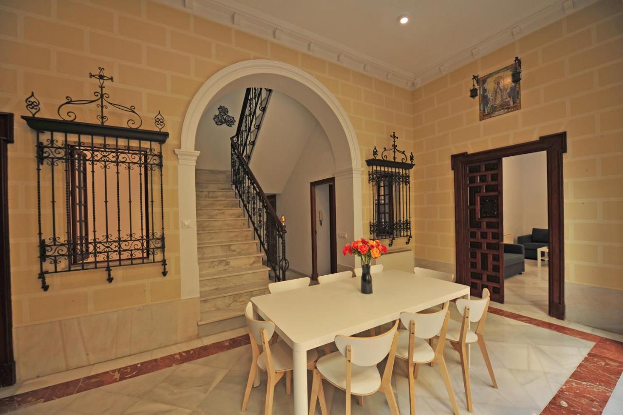 Palacio Centro Terraza 8 Dormitorios Χέρεζ Εξωτερικό φωτογραφία