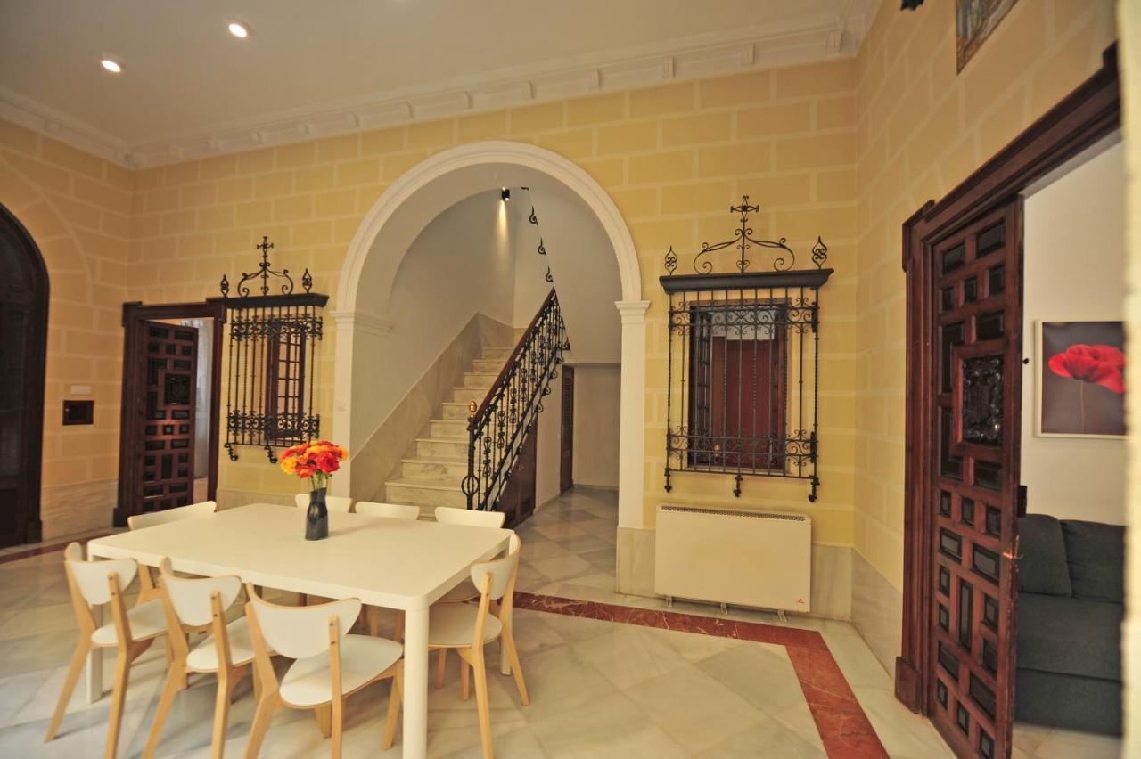 Palacio Centro Terraza 8 Dormitorios Χέρεζ Εξωτερικό φωτογραφία